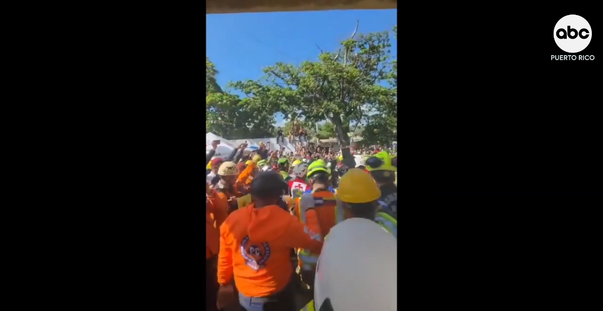 Rescatan con vida a hombre que pasó ocho días bajo los escombros en Venezuela