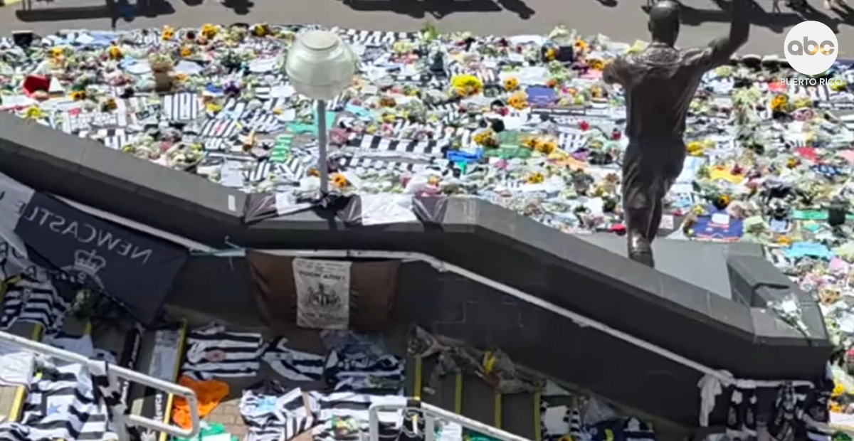 Miles despiden a Kevin Keegan con un emotivo homenaje frente a St James' Park