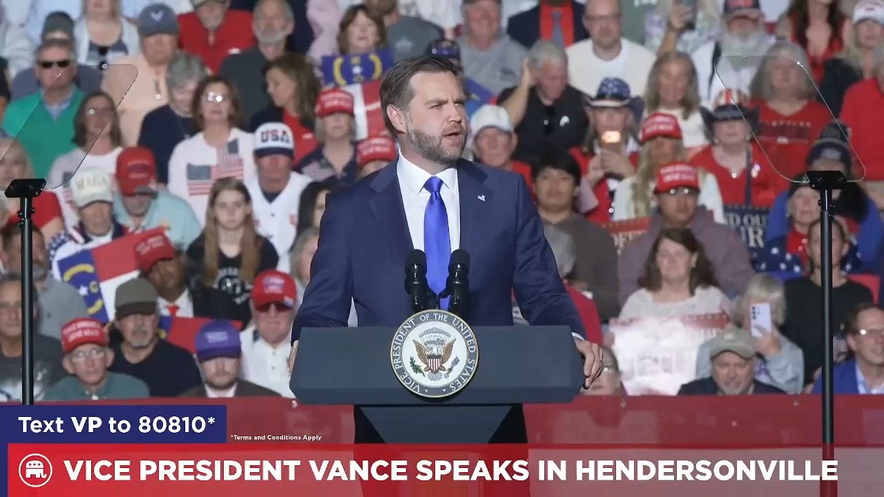 JD Vance bromea tras ser interrumpido por un manifestante que pidió liberar los archivos de Epstein