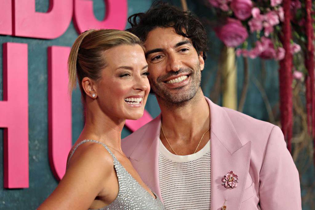Emily Baldoni y Justin Baldoni en la premier de "It Ends With Us" en New York