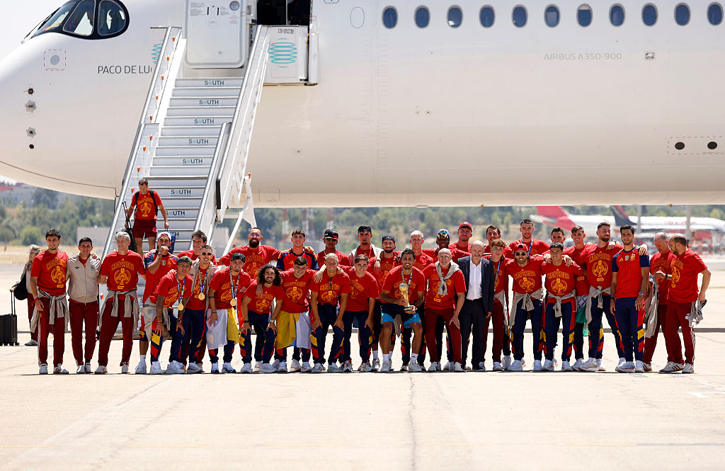 Llegada de la selección española al Aeropuerto Adolfo Suárez Madrid-Barajas