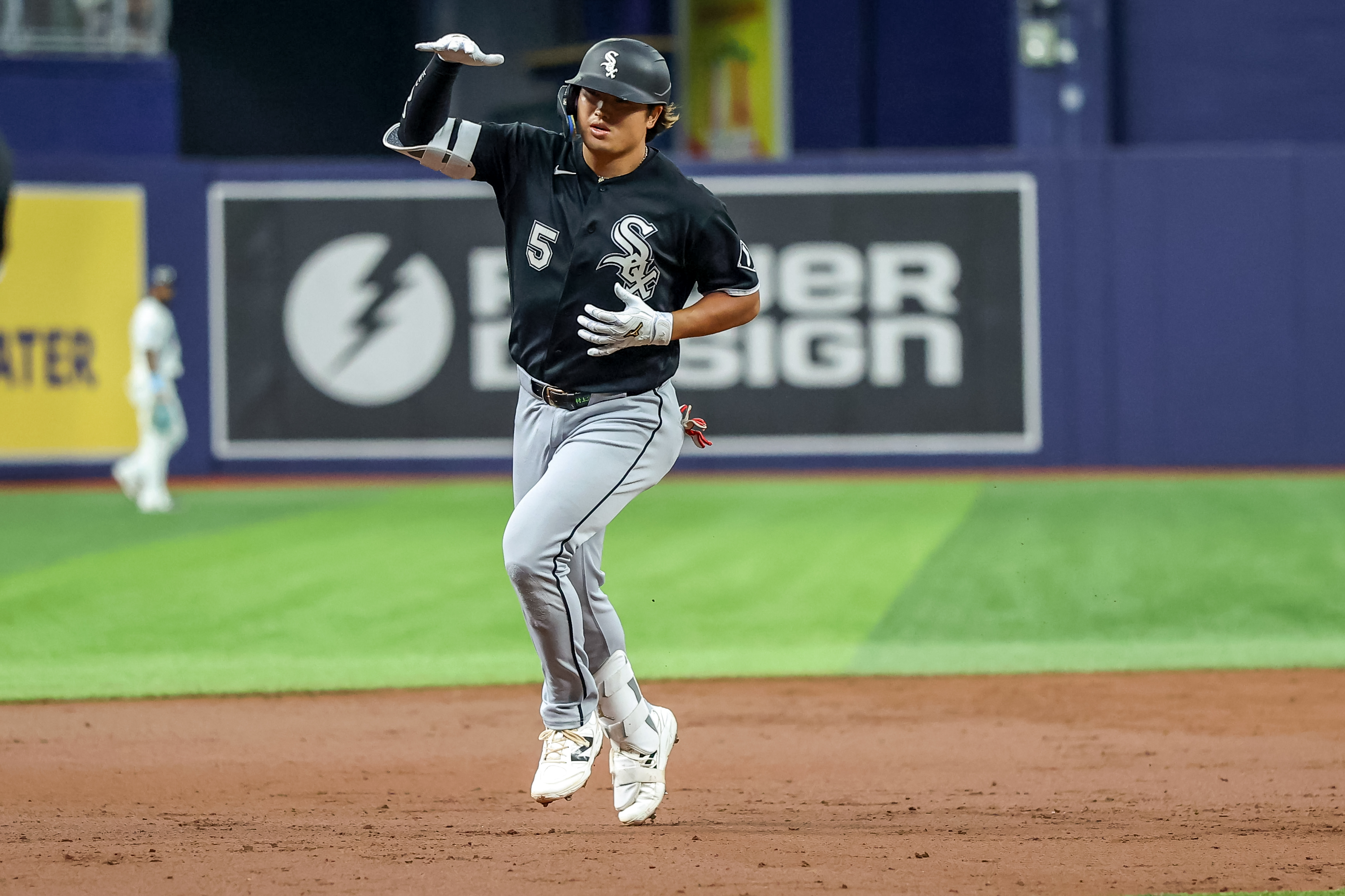 Le dijeron que no iba a poder batear en MLB... y Murakami les está partiendo la boca con el bate