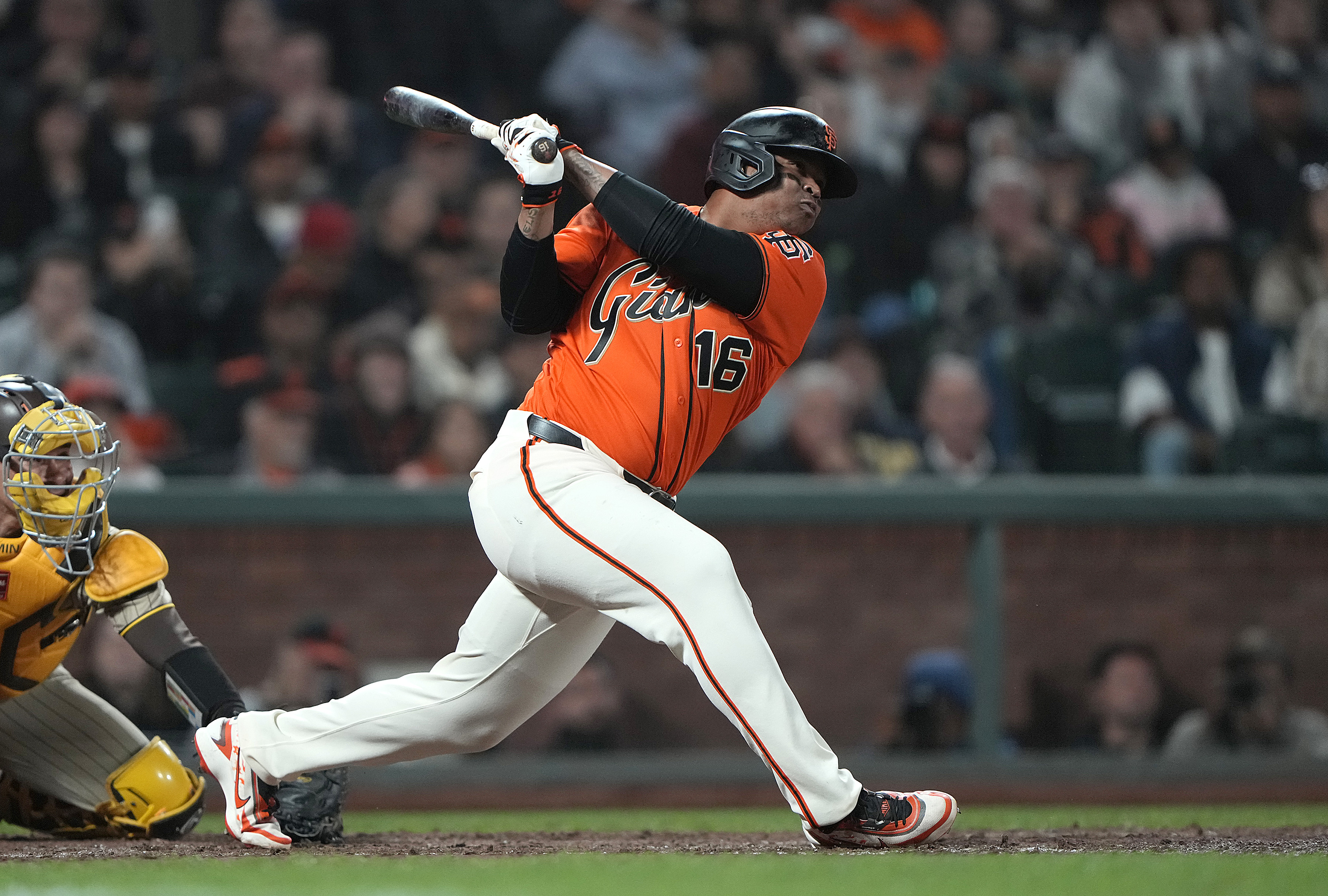 ¡Casi la saca de la tierra! El grand slam de Devers que nadie podía creer