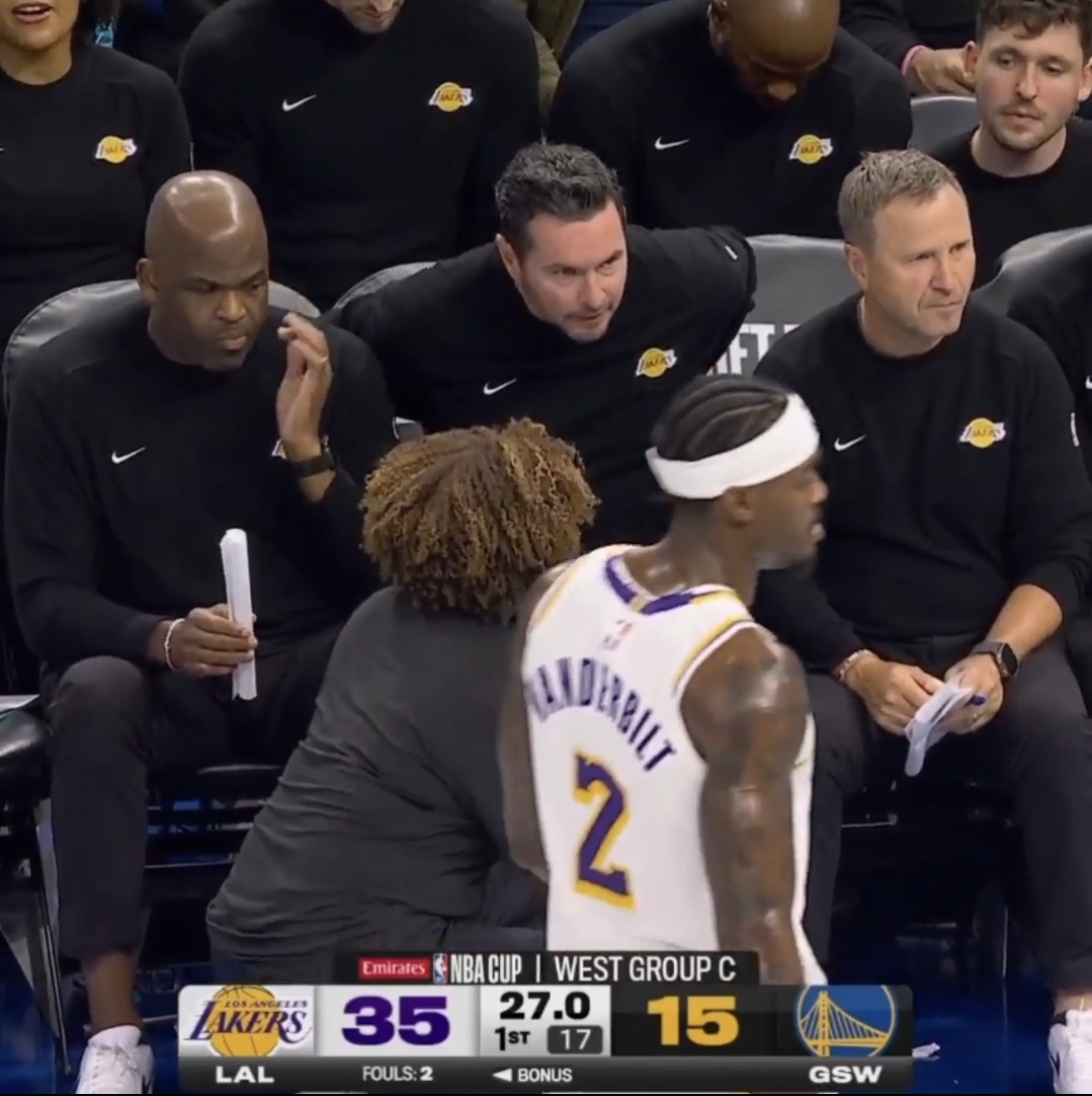 La cámara agarró a JJ Redick en el momento menos pensado 😅